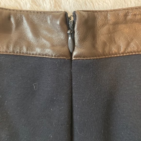 Club Monaco Navy Blue Mini Skirt - Picture 3 of 4